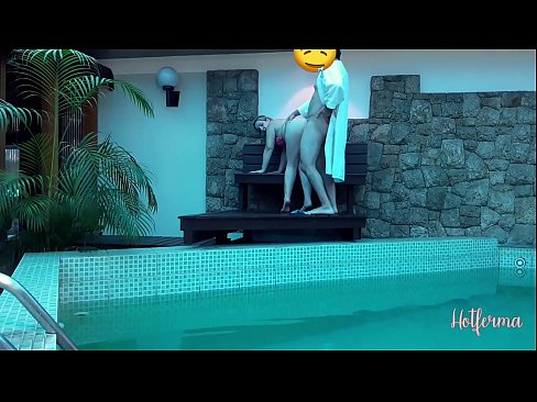 ❤️ Boss neskamea igerilekura gonbidatzen du, baina ezin izan dio beroari eutsi ️ Etxeko pornoa pornoan eu.com-porn-zog.ru ﹏